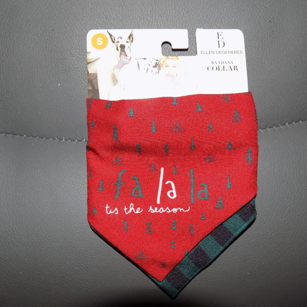 ELLEN DEGENERES BANDANA COLLAR FA LA LA TIS THE